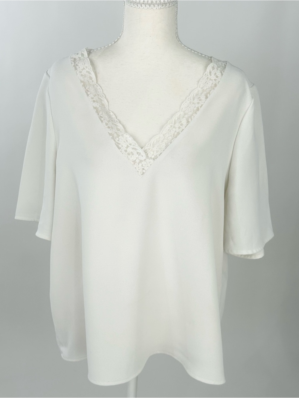 Sézane Ivory Lace Trim V-Neck Flutter Sleeve Blouse FR 44 US 12 XL